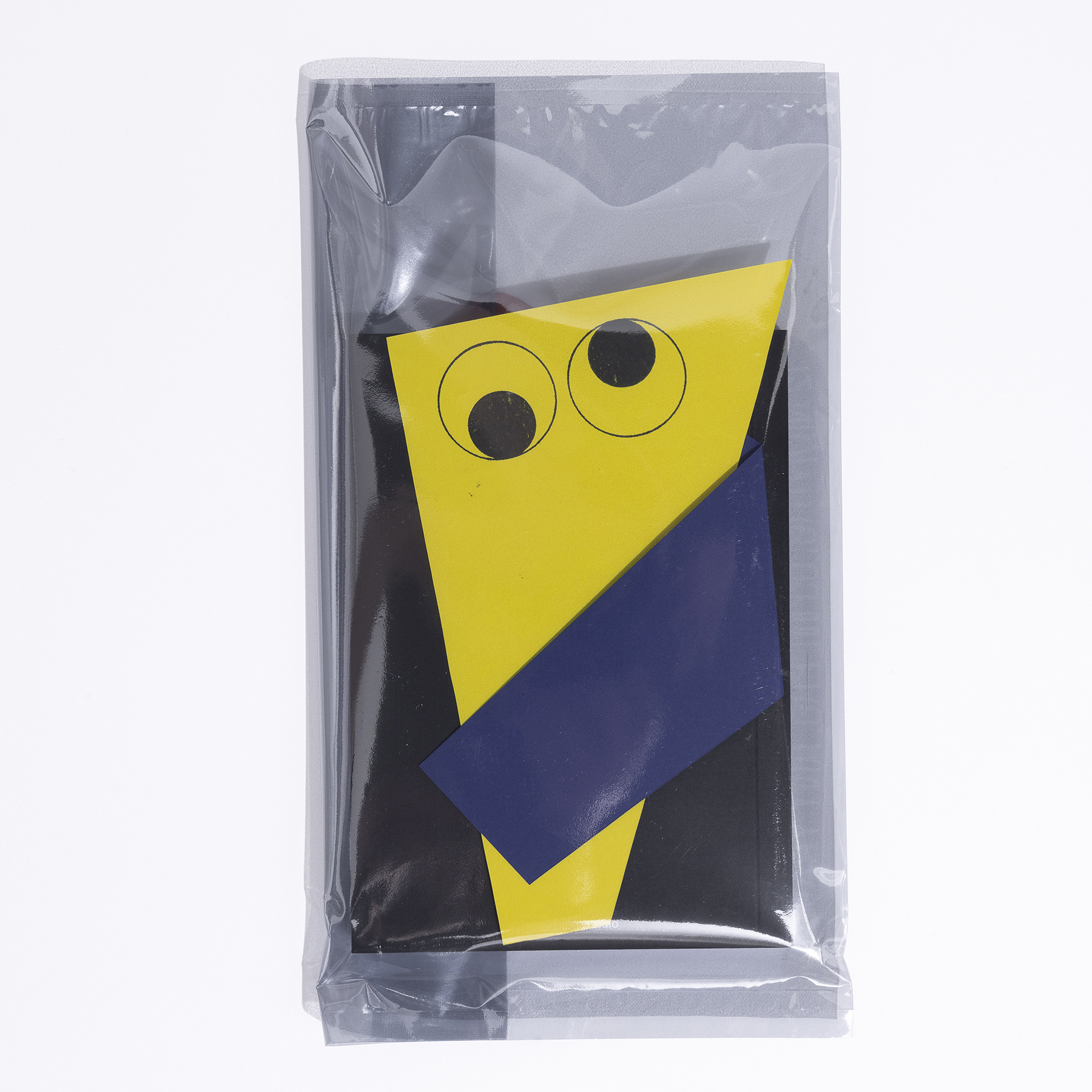 Georgia Harizani is an independent Greek designer specializing in typographic identities, editorial design, and concept-driven branding.